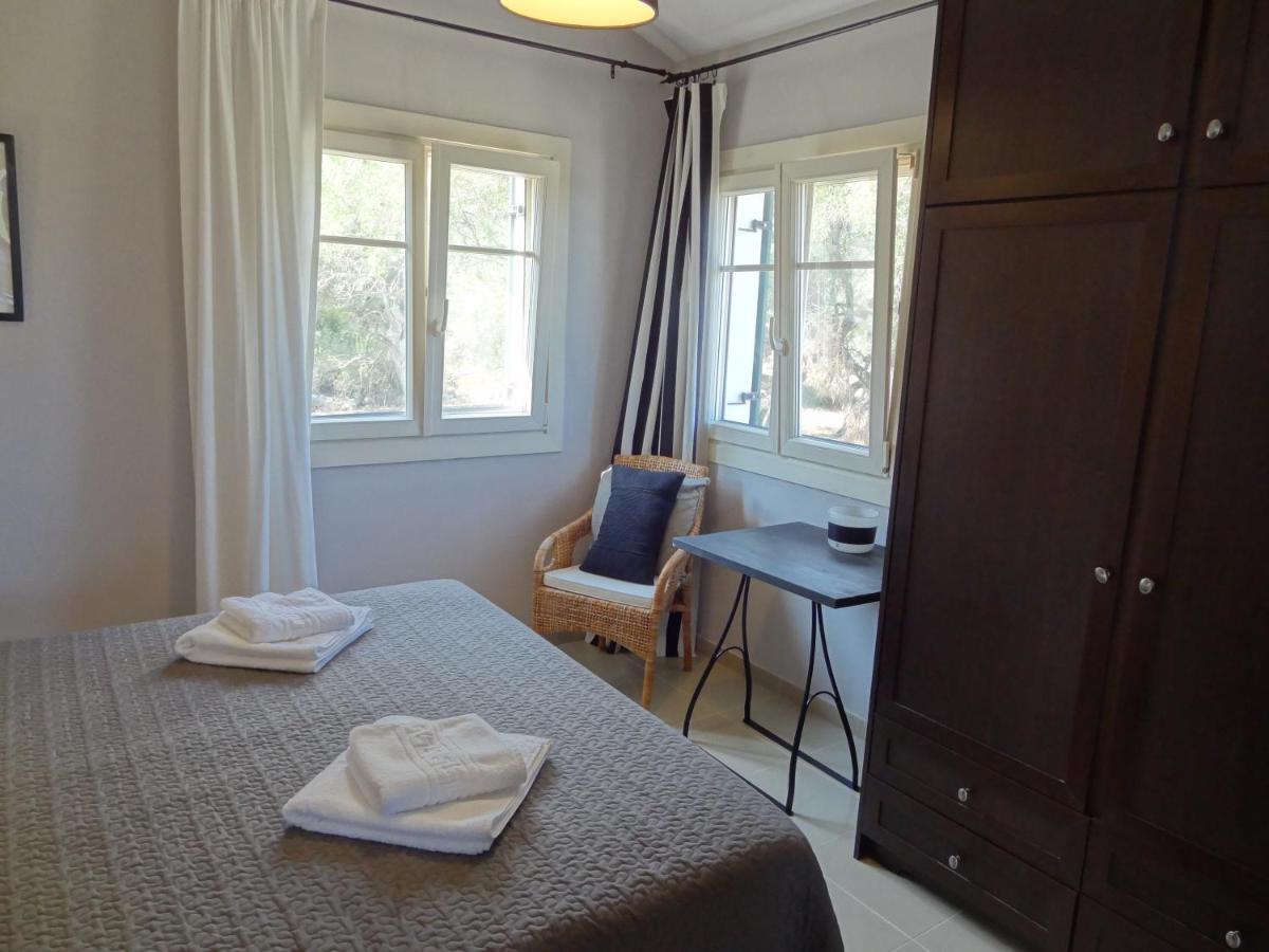 Villa Elaia Suites & Apartments No.1 ไกออส ภายนอก รูปภาพ