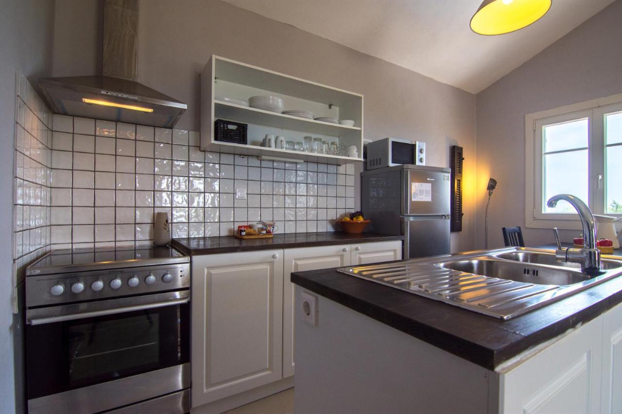 Villa Elaia Suites & Apartments No.1 ไกออส ภายนอก รูปภาพ