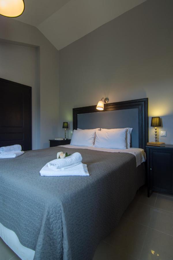 Villa Elaia Suites & Apartments No.1 ไกออส ภายนอก รูปภาพ